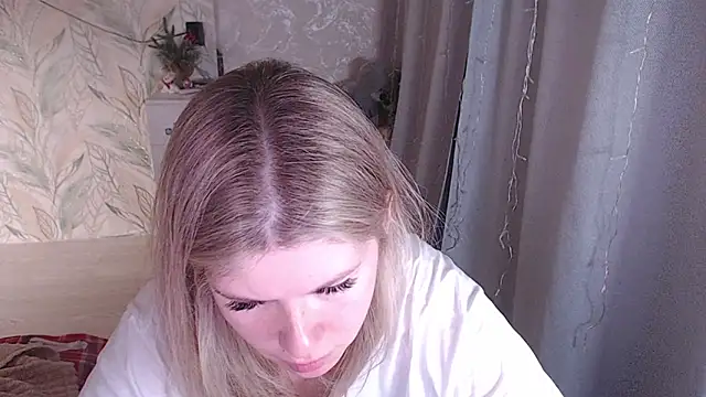 MelissaXKinky online show from December 4, 11:45 am