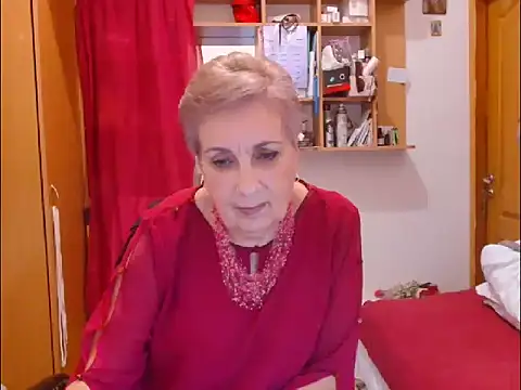 Victoria5643 online show from November 12, 6:50 pm