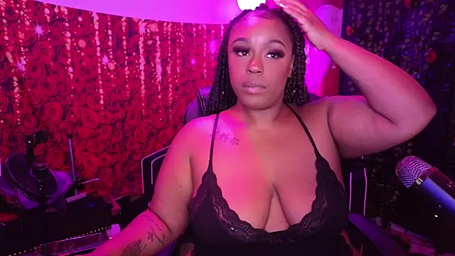cheriserozequeen online show from May 16, 12:35 am