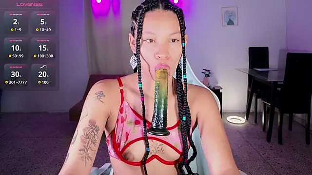 Peggy Funn online show from October 22, 11:10 pm