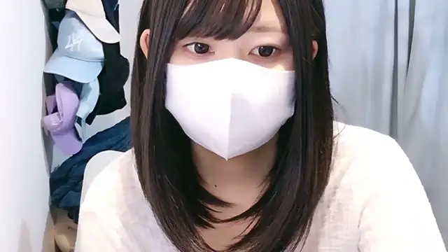 YUTSU KI online show from August 2, 2:42 pm