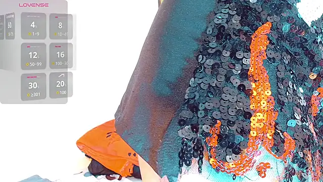 khiara moretti online show from November 22, 12:08 pm