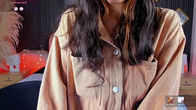 Agathaargent  online show from February 8, 11:47 am