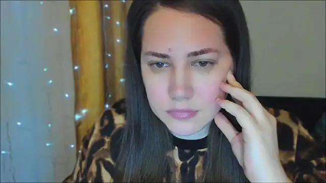  madalexa  online show from April 28, 8:02 pm