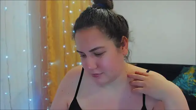 Snapshot of _madalexa_ chatting on September 30, 10:58 pm madalexa online show from September 30, 10:58 pm