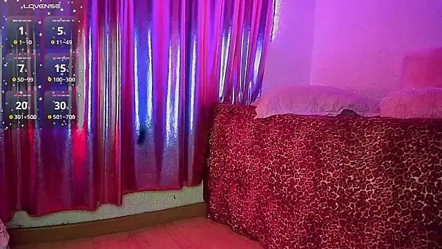 angelsdustxxx online show from August 6, 5:25 am