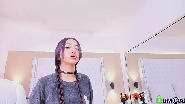 celeste wayne online show from December 15, 9:20 pm