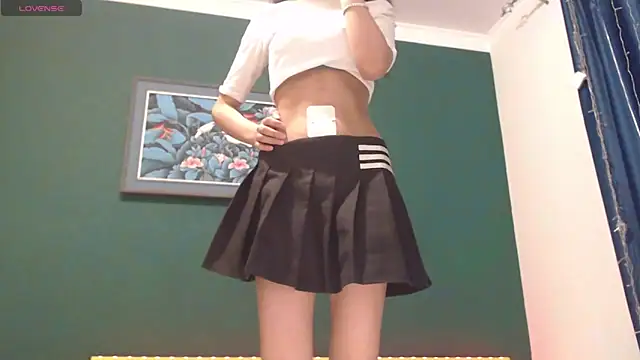 Shy Kira online show from March 6, 10:54 am