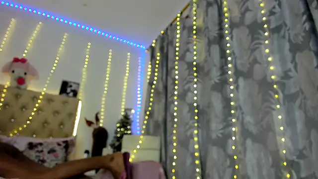 shantallhotxx online show from December 15, 4:56 pm