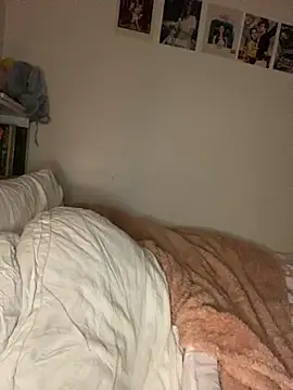 milkyhonybaby online show from October 8, 10:47 pm