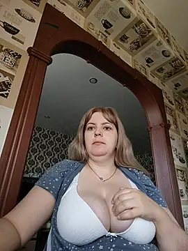 Lady nice cat online show from July 16, 2:49 am
