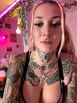 Stella-Kink online show from December 5, 3:35 pm