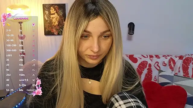 Amelia55555 online show from February 11, 3:13 pm