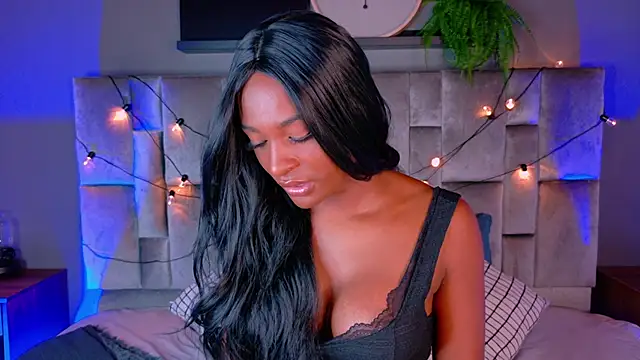 nahomi campbell online show from November 14, 7:58 pm