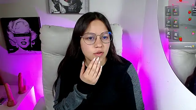 SamanthaRoldaan online show from January 9, 9:41 pm