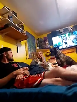 AutumnLights420 online show from November 25, 9:04 pm