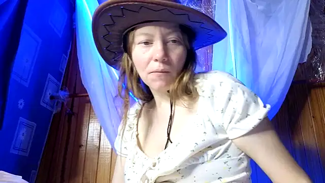 Jony Marta online show from October 6, 8:24 pm