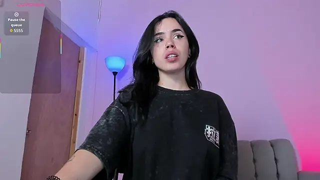 zoe6x online show from March 14, 1:56 pm