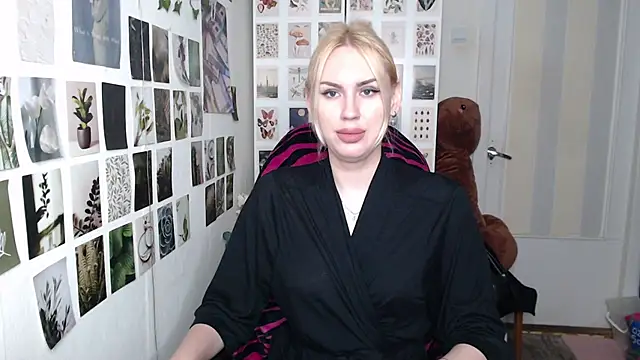 CapriScorpion online show from July 4, 4:47 pm