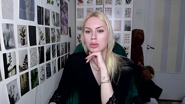 CapriScorpion online show from April 29, 5:51 pm