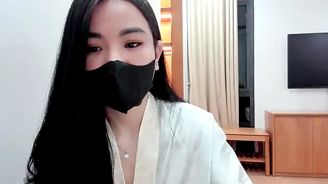 Lita-Julia online show from October 14, 8:55 pm