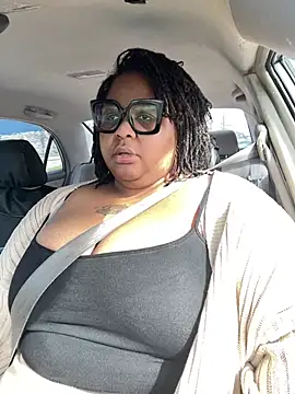 kweenxkarma online show from May 24, 6:29 pm
