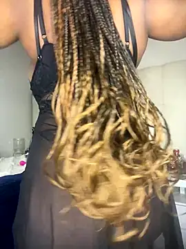 Bustygoddess32 online show from September 23, 6:55 am