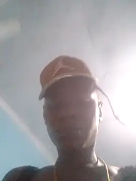 Naughtyy xx online show from September 29, 3:00 am