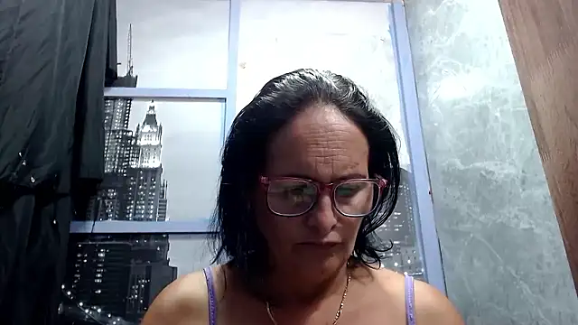 Nastylatinaxxx online show from January 12, 10:59 pm