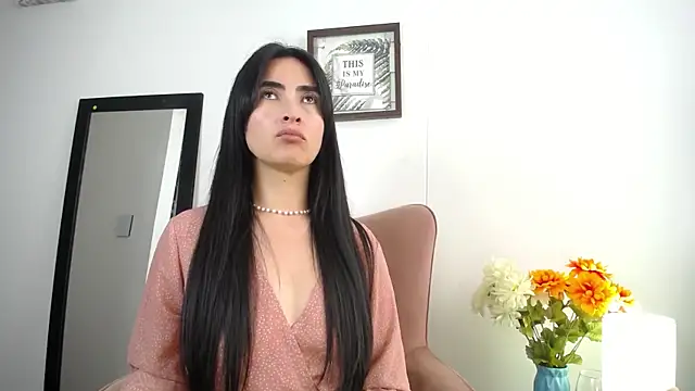 JainaRogers online show from February 18, 5:23 pm