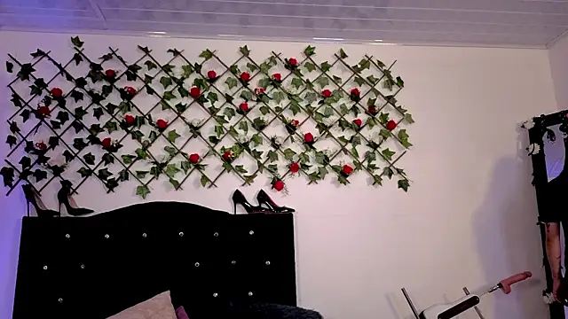 Alaia Asuka online show from February 11, 1:09 am