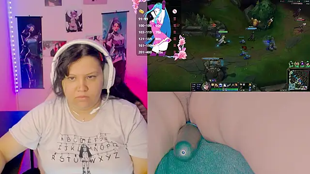 crystal7u7 online show from July 28, 3:21 pm