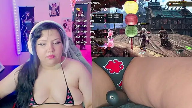 crystal7u7 online show from July 18, 8:11 pm
