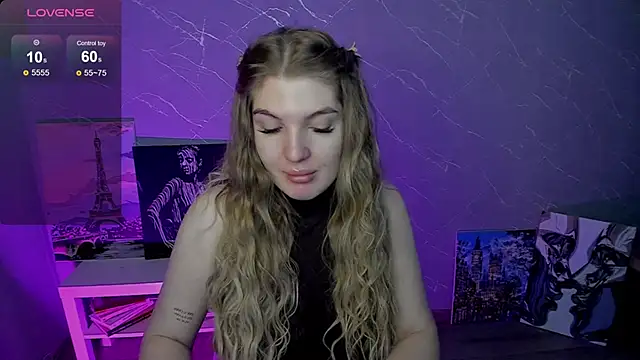 lily williamss online show from May 2, 12:14 am
