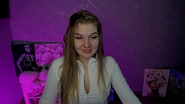 lily williamss online show from May 15, 11:29 pm