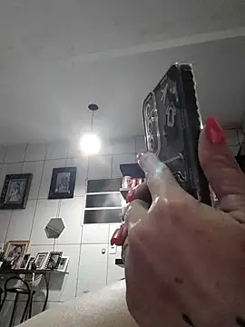 marcialoira online show from October 28, 11:42 pm