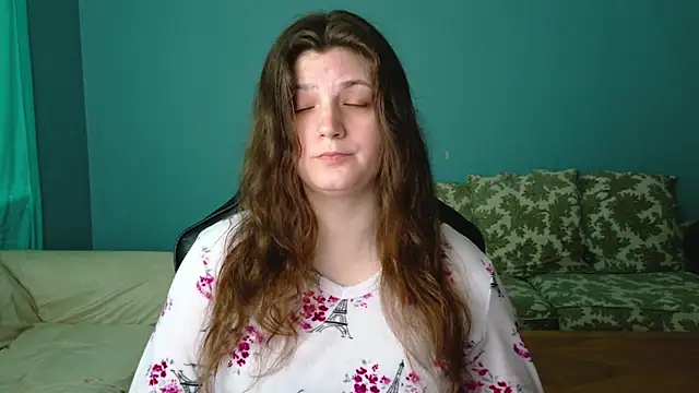 TreeJeanne online show from April 29, 2:37 am