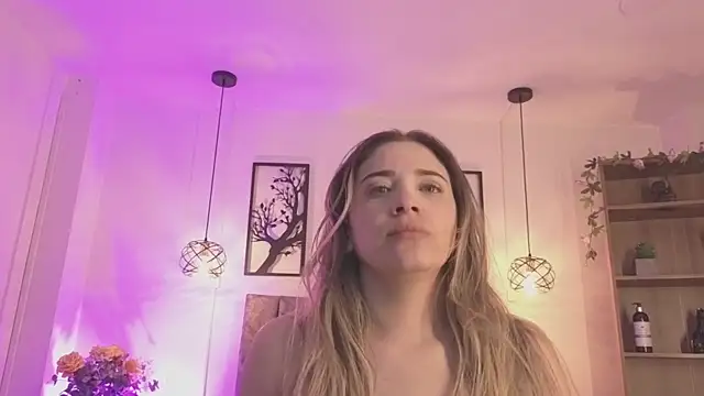 Andy and emma online show from July 28, 3:21 pm