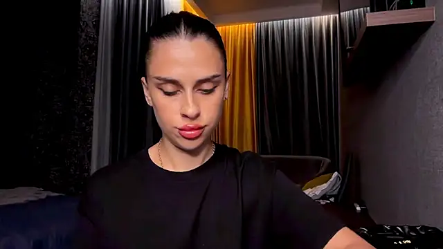 Snapshot of MariaValverdeee chatting on October 1, 2:55 pm MariaValverdeee online show from October 1, 2:55 pm