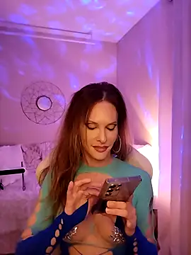 Snapshot of Luna_Kitanna chatting on September 27, 8:38 pm Luna Kitanna online show from September 27, 8:38 pm