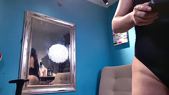 bigboottyxxx online show from September 20, 12:10 am