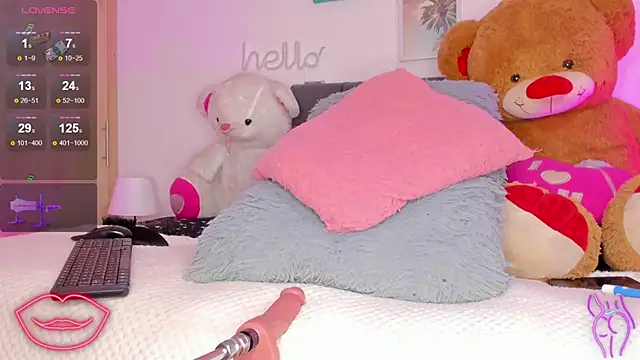 Tayssa Maravilh online show from October 20, 1:30 am