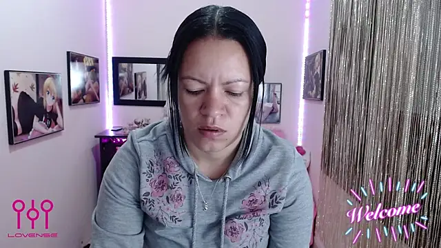 Cristal w online show from October 1, 1:38 pm