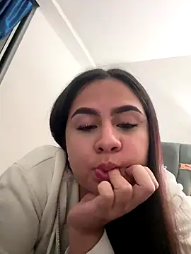 Snapshot of KattyPortman chatting on October 24, 4:08 am KattyPortman online show from October 24, 4:08 am