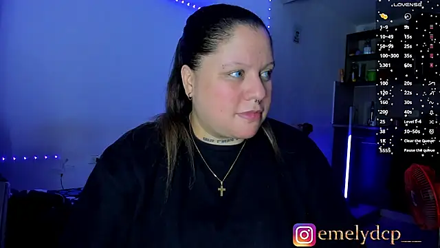 mariana maze online show from July 16, 5:45 am