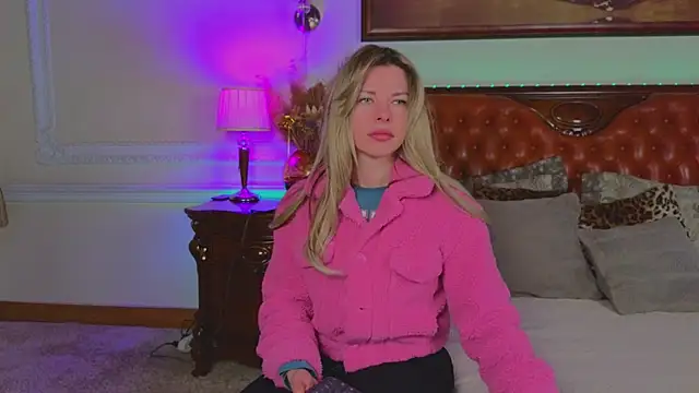 Real Tini online show from February 3, 6:40 am