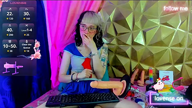 Snapshot of neeko_princes chatting on September 18, 12:58 pm neeko princes online show from September 18, 12:58 pm