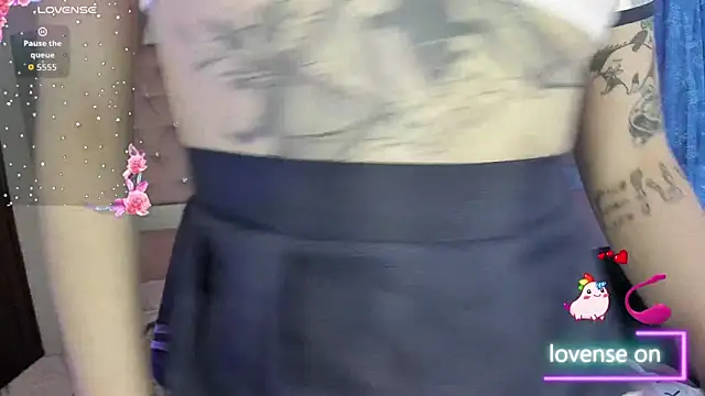 neeko princes online show from June 25, 1:02 pm
