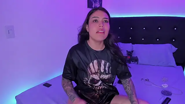 sweett dirty online show from July 18, 4:31 pm