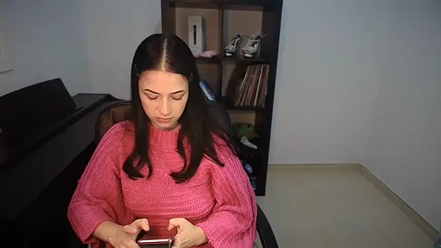 Windy butterfly online show from October 14, 8:55 pm